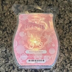 Scentsy Bubblegum Blast Bath Soak - Pink
